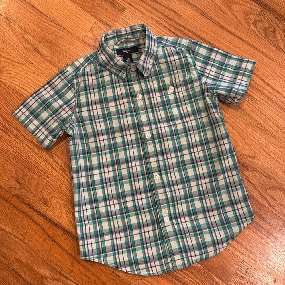 GapKids Short Sleeve Mint Green Plaid Button Down Shirt (Size XS)